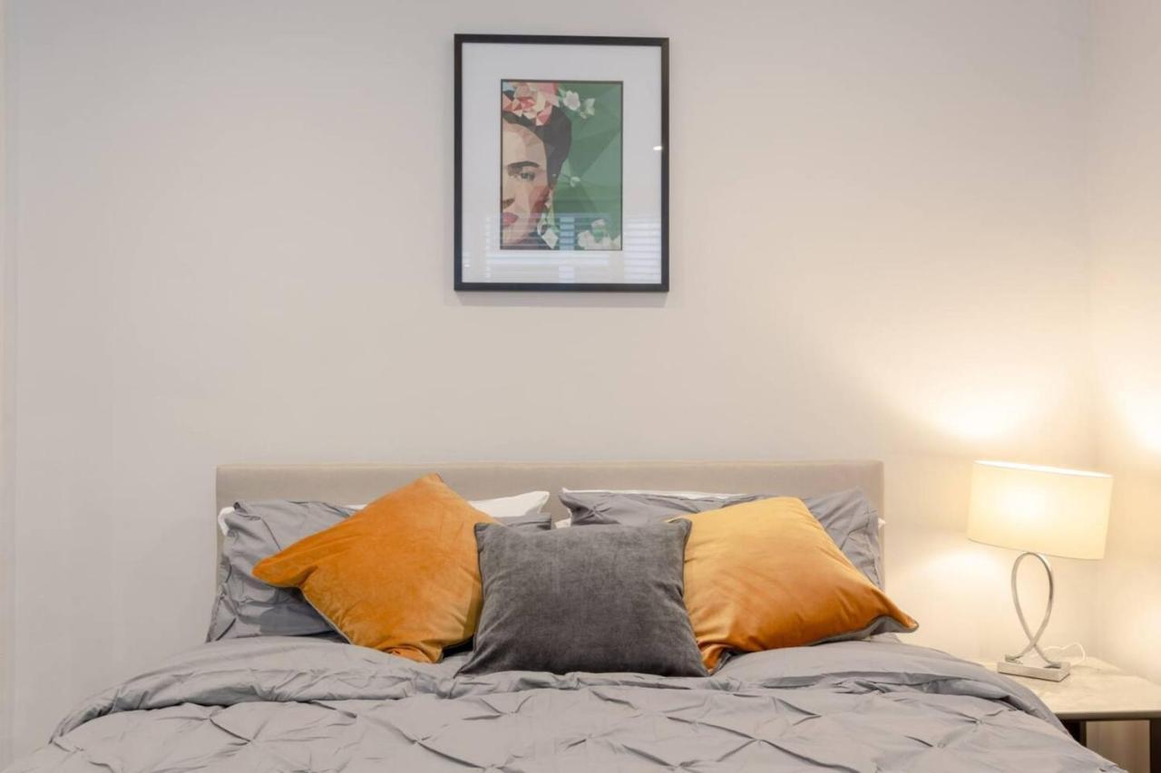 Modern Flat In The Heart Of West Londonアパートメント エクステリア 写真